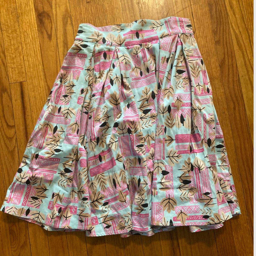 PUG / Pinup Girl Little Jun Skirt in pink Tiki Tiles - M